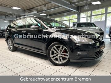 Volkswagen Golf - 1