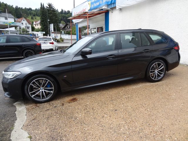 Fahrzeugabbildung BMW 530d xDrive M Sport/1.Hd/Virtual/Laser/Kam/HUD/