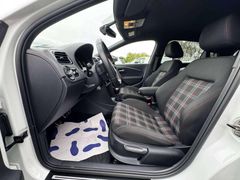 Fahrzeugabbildung Volkswagen Polo GTI ABT 18 LED / 8-FACH-BEREIFT/ 5-TÜREN**