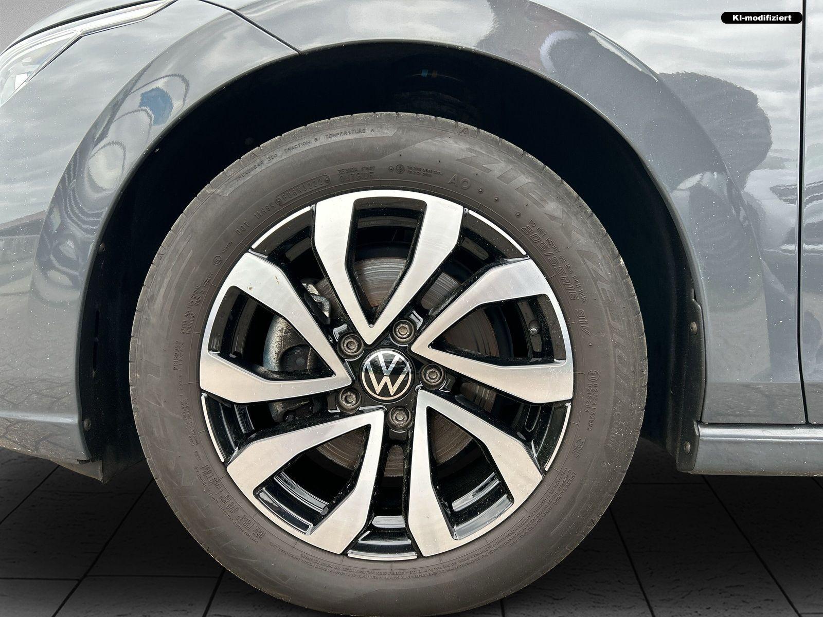 Volkswagen Golf VIII 2.0 TDI Active DSG+LED+NAVI+KAMERA+ACC, миниатюра 6