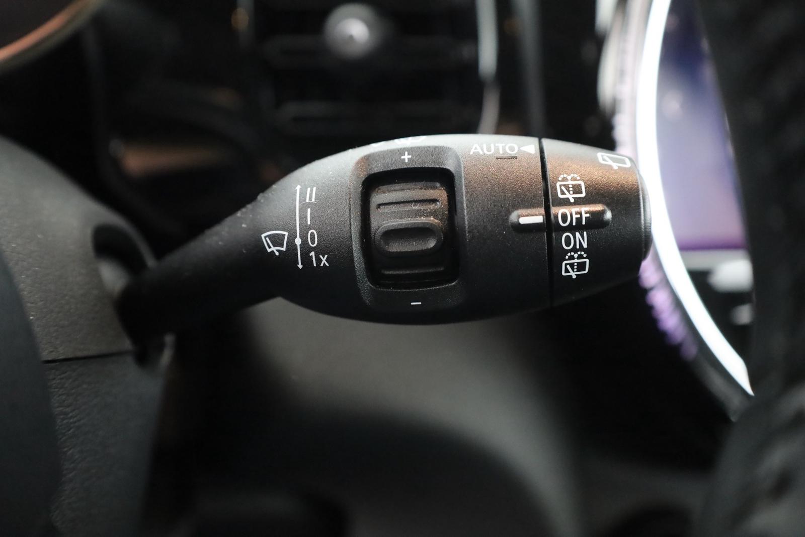 MINI Cooper 1.5 Classic Trim LED Navi Kamera Leder