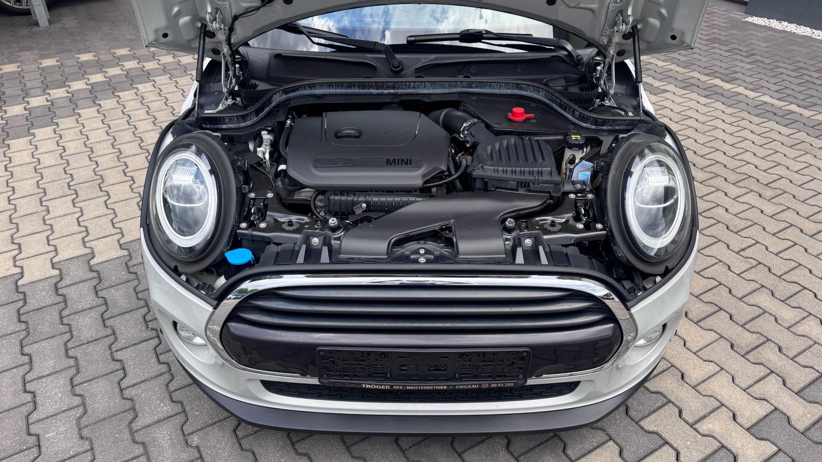 MINI COOPER Mini 5-trg. LED Navi Alu Sihzg