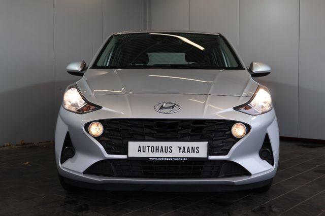 Hyundai i10 1.0 Select LANE+PDC+KLIMA+TEMP.+ALLWETTER