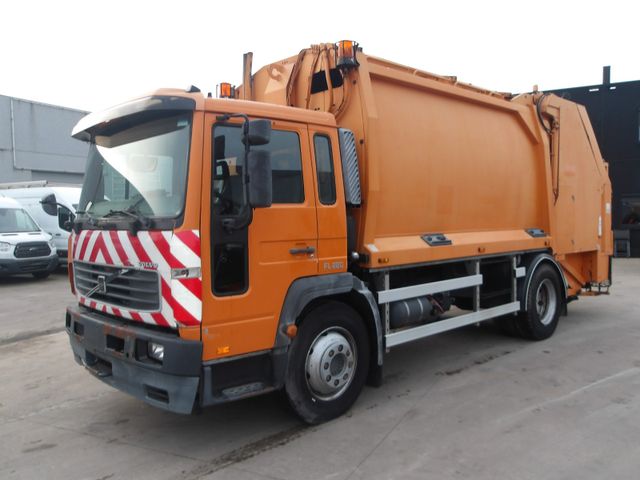 Volvo FL 220 (Stock ID 594)