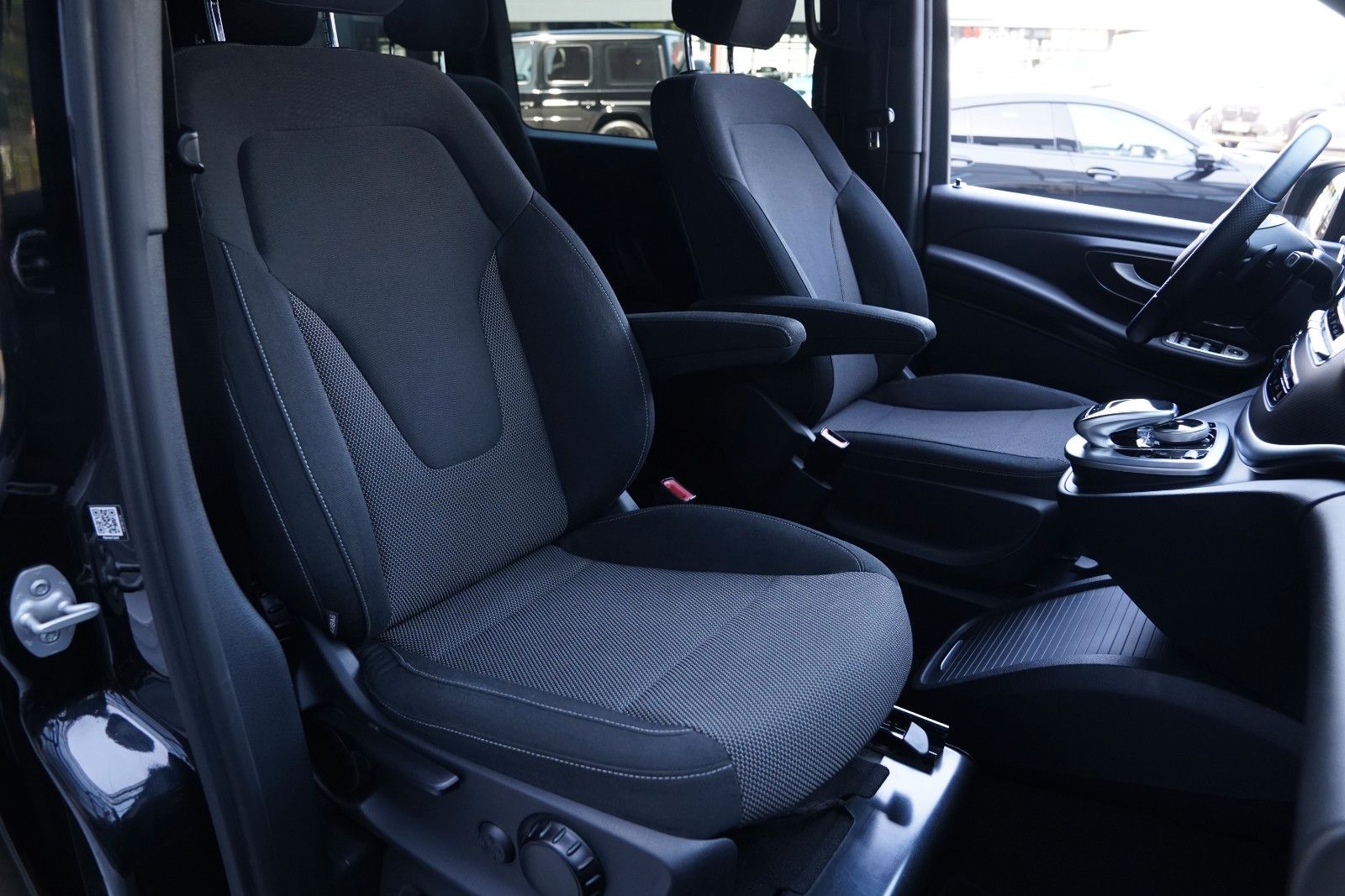 Mercedes-Benz V 250d EDITION AMG Extralang Navi-LED-RFK-AHK foto 15