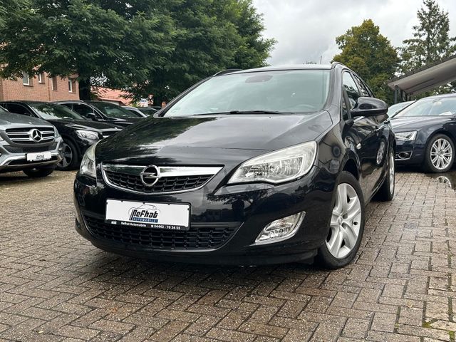 Opel Astra J Sports Tourer Design Edition*PDC*AHK*