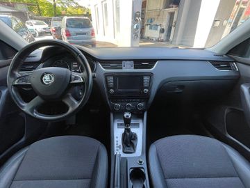 Skoda Octavia - 10