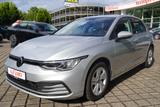 Volkswagen Golf VIII 1.5 TSI Life LED Navi ACC PDC DAB USB - Volkswagen Golf: Limousine
