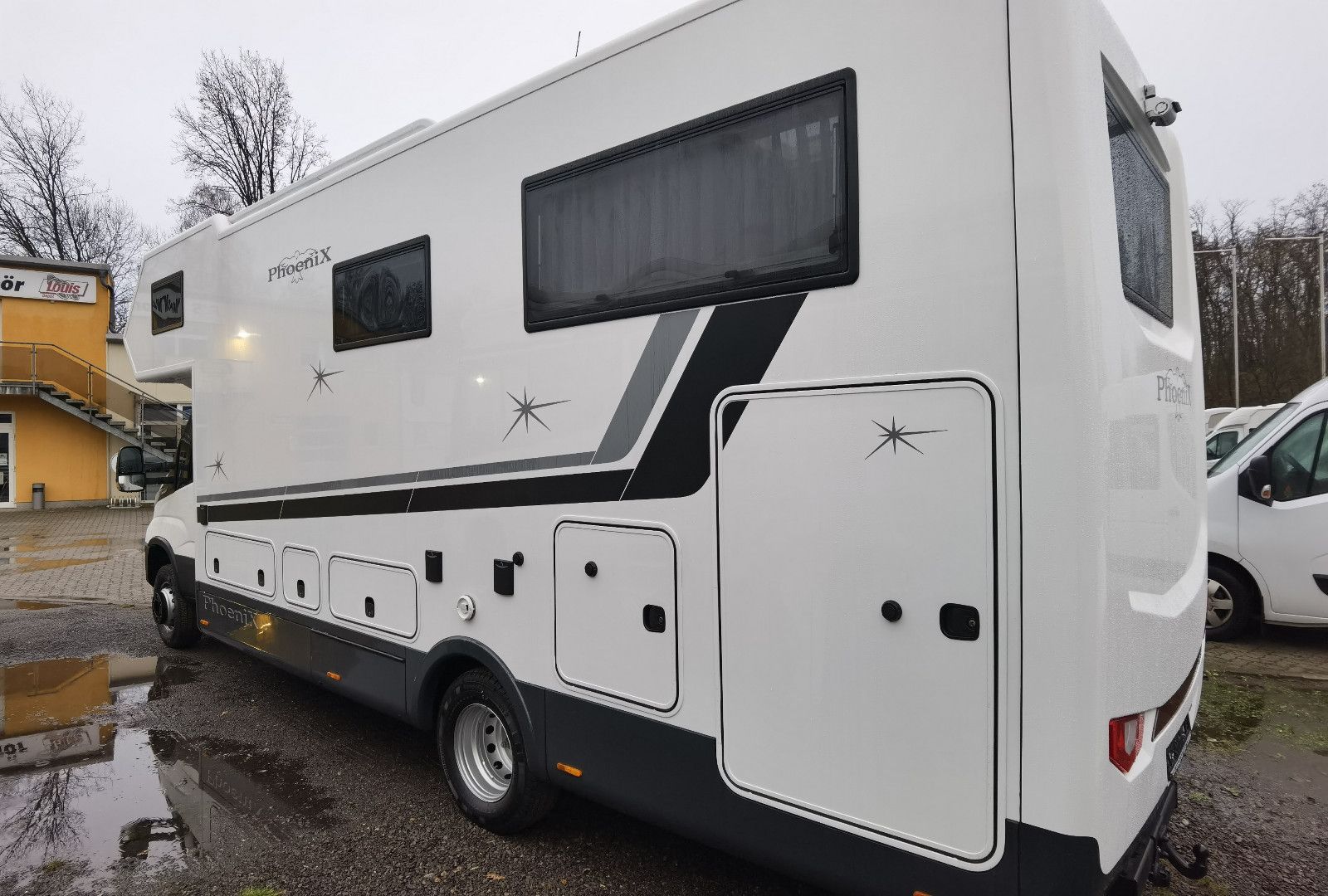 Fahrzeugabbildung Phoenix Maxi-Alkoven 7900 QRSL Modell 2025