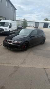 Volkswagen Golf VII Lim. GTI Performance 2.Hand/BMT/ACC/SHZ - Volkswagen Golf mit Benzin-Antrieb: Kleinwagen, Automatik