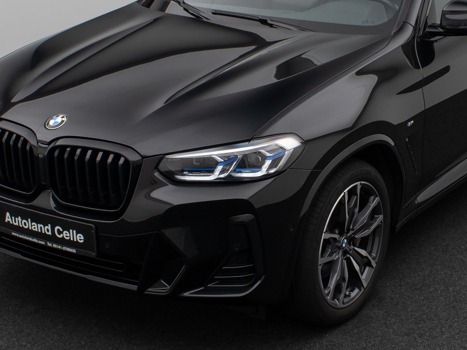Fahrzeugabbildung BMW X3 xD30d M Sport Kamera Laser DAB HiFi AHK 20"
