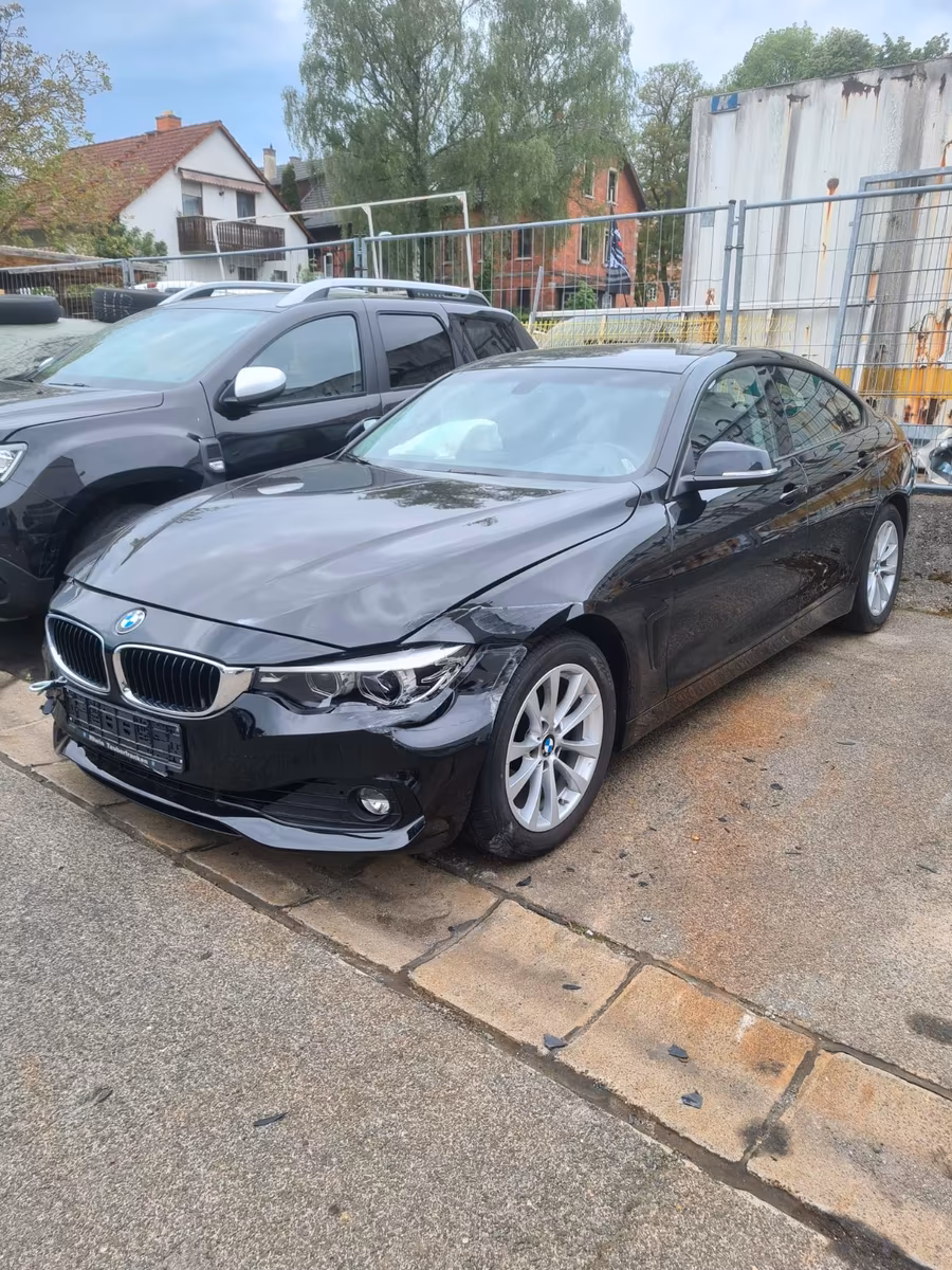 BMW 420 i Gran Coupe Advantage LED