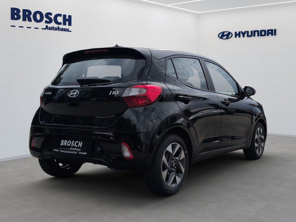 Fahrzeugabbildung Hyundai i10 1.0 (FL) TREND AUT++NAVI++KLIMA++CARPLAY++BT
