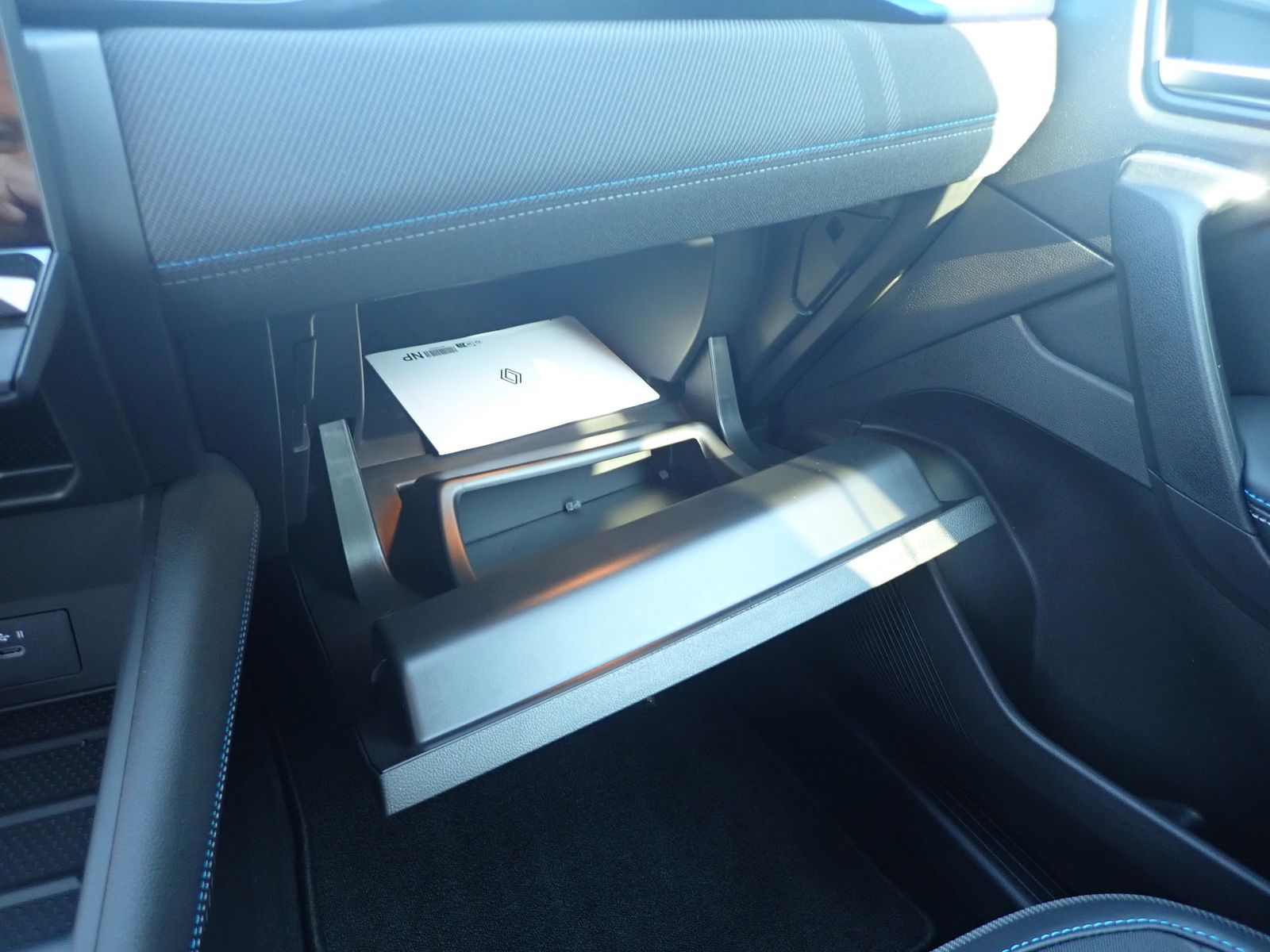 Fahrzeugabbildung Renault Symbioz Esprit Alpine E-TECH Full Hybrid 160