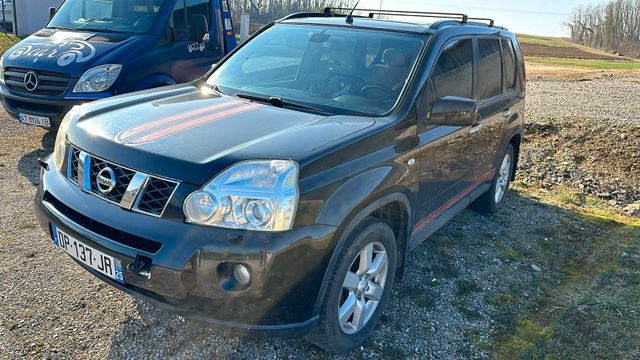 Nissan X-Trail 4x4 LE 2.0 dCi DPF 127kW