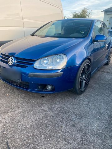 Volkswagen Vw Golf 5 , 900 fest Preise