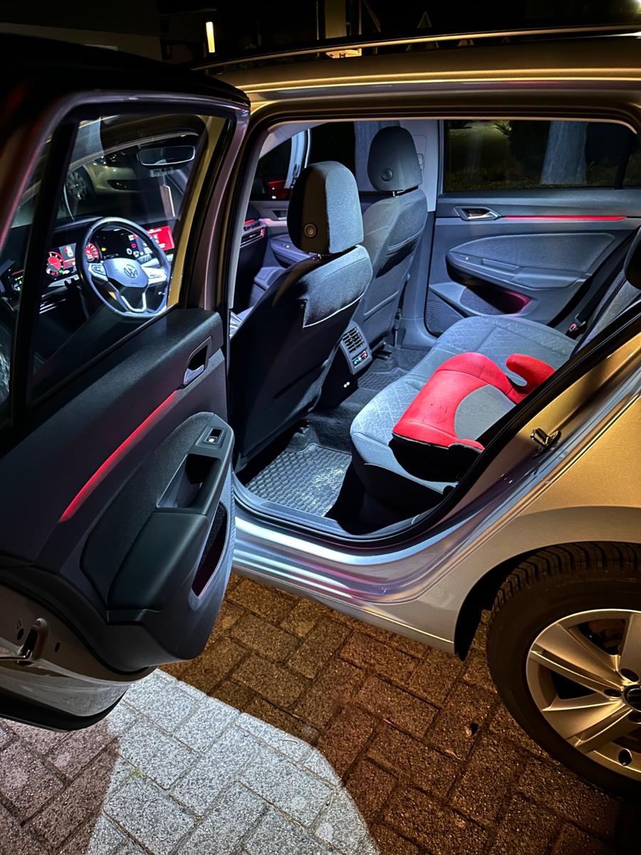 Volkswagen Golf 8 2.0 ACC Standhzg Sitzhzg hinten CarPla, миниатюра 15