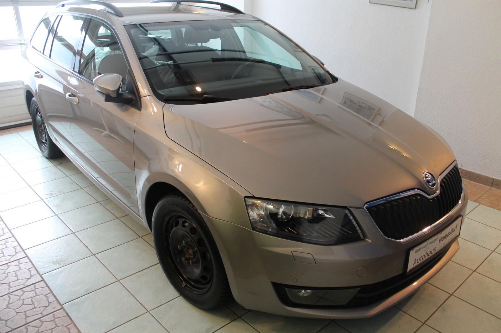 Skoda Octavia Combi Style NAVI/PDC v./h./SHZ/WKR