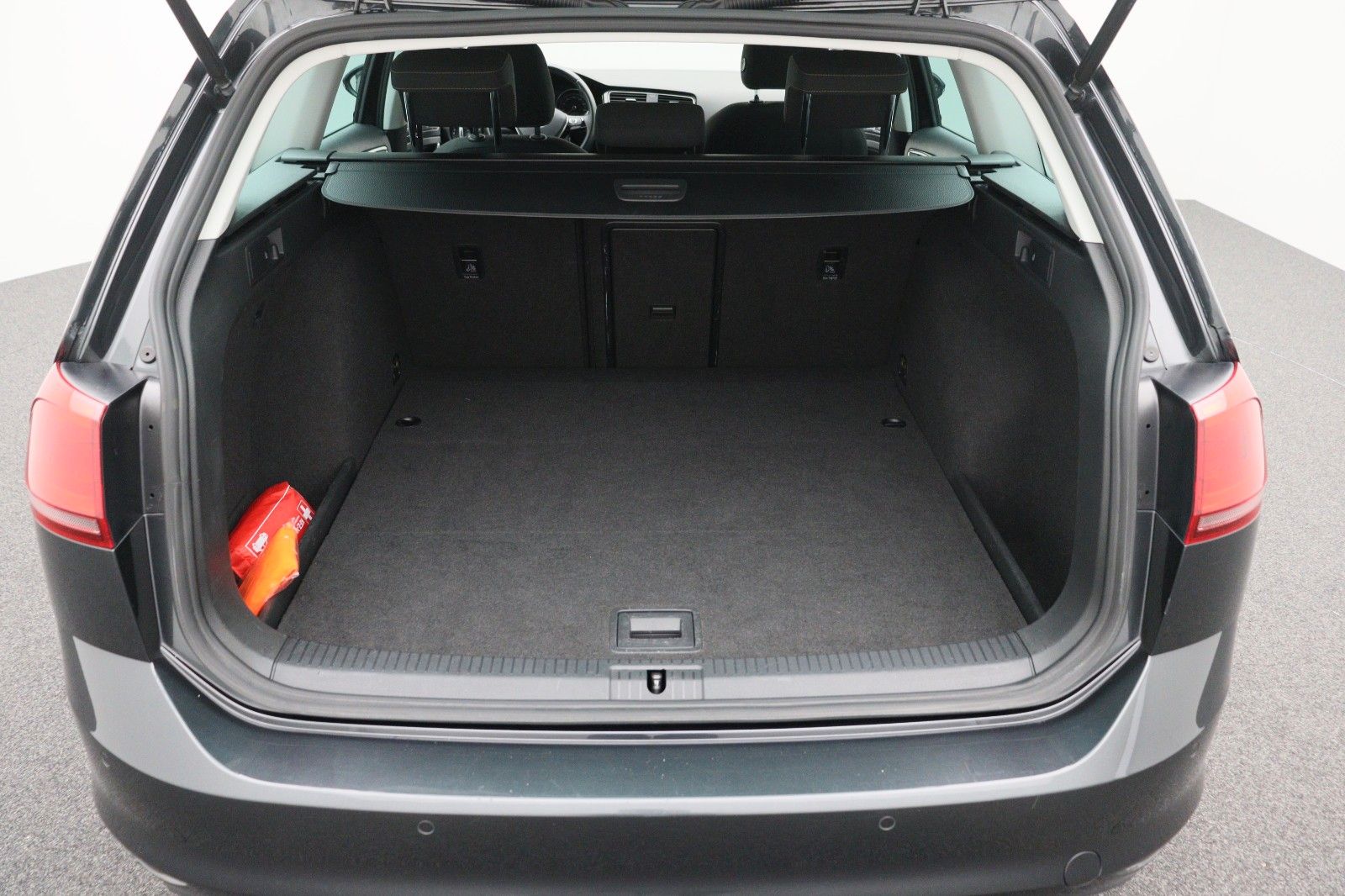 Fahrzeugabbildung Volkswagen Golf VII Variant 1.6 Allstar BMT