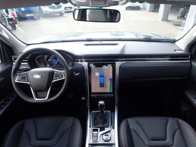 Fahrzeugabbildung JAC 8 Pro 2.4 4x4 3T Anhängelast Carplay/AndroidAuto