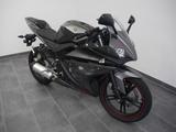 Yamaha YZF R 125 // Sturz - YAMAHA R1 125