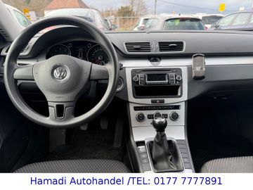 Volkswagen Passat Variant - 12