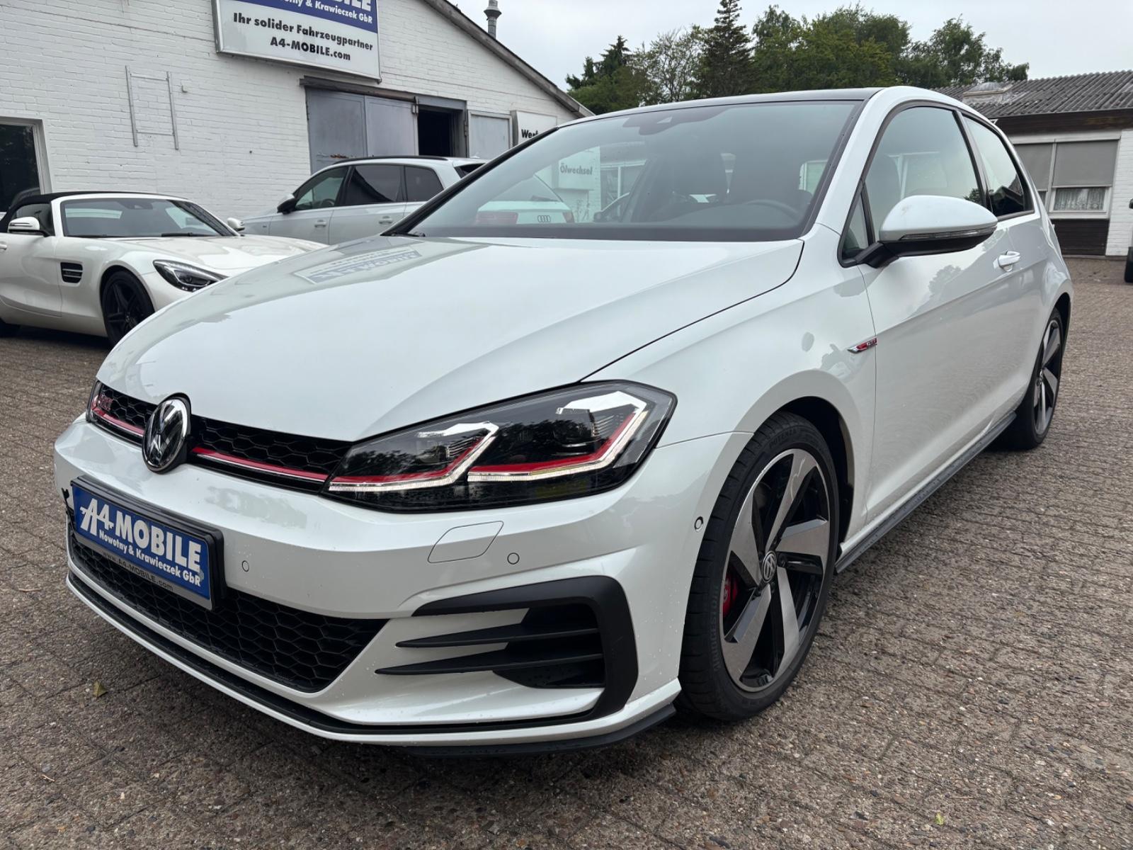 Volkswagen Golf VII Lim. GTI Performance DSG LED Pano Navi