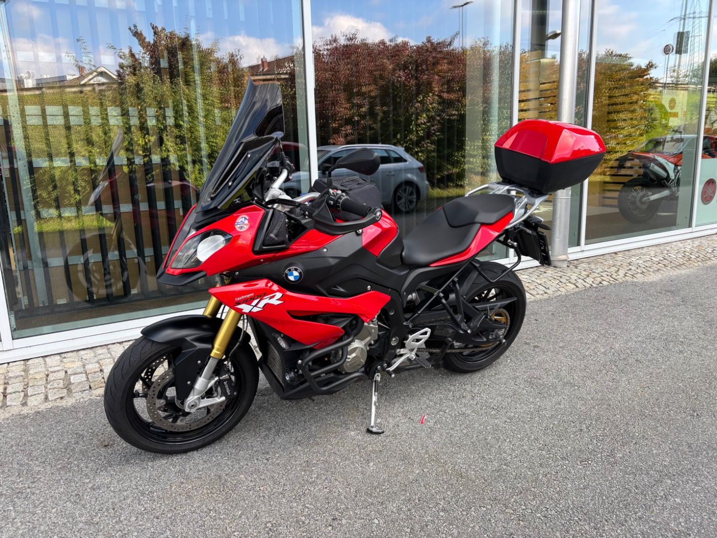 Fahrzeugabbildung BMW S 1000 XR mit Tieferlegung
