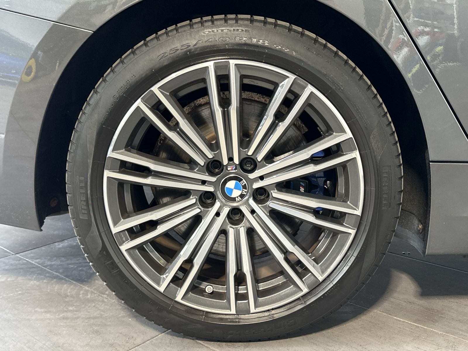 Fahrzeugabbildung BMW 330e Touring M-Sport NAV+LED+ACC+LIVE-COCKPIT+PP