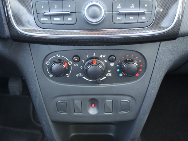 Sandero II 1.0 Klima