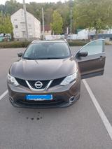 Nissan Qashqai 1.2 DIG-T 360° 360° - Nissan in Stuttgart