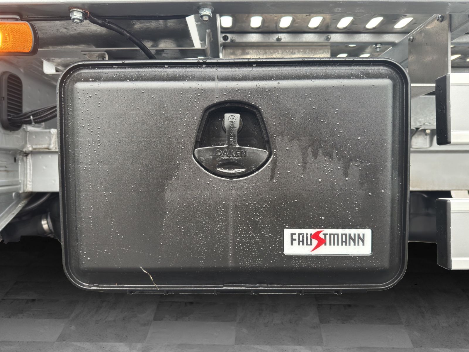 Fahrzeugbild 12