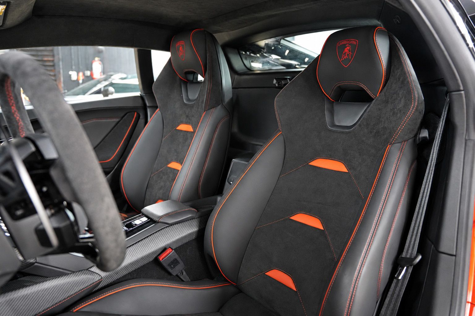 Fahrzeugabbildung Lamborghini Huracán EVO V10 *Lift*Sensonum*Kamera*ACC*SHZ