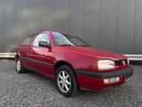 Volkswagen Golf 1,8 Automatik /KLIMA/PDC/ - gebrauchte VW Golf aus dem Jahr 1994