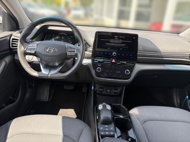 Fahrzeugabbildung Hyundai IONIQ Trend Elektro +KLIMA+NAVI+RFK+PDC+UVM+