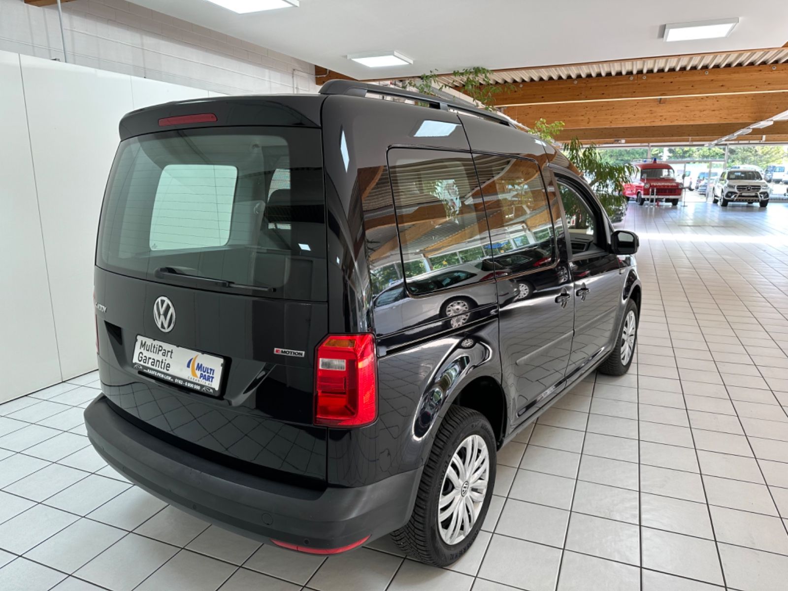 Fahrzeugabbildung Volkswagen Caddy PKW Trendline BMT 4Motion*Navi*Klima*