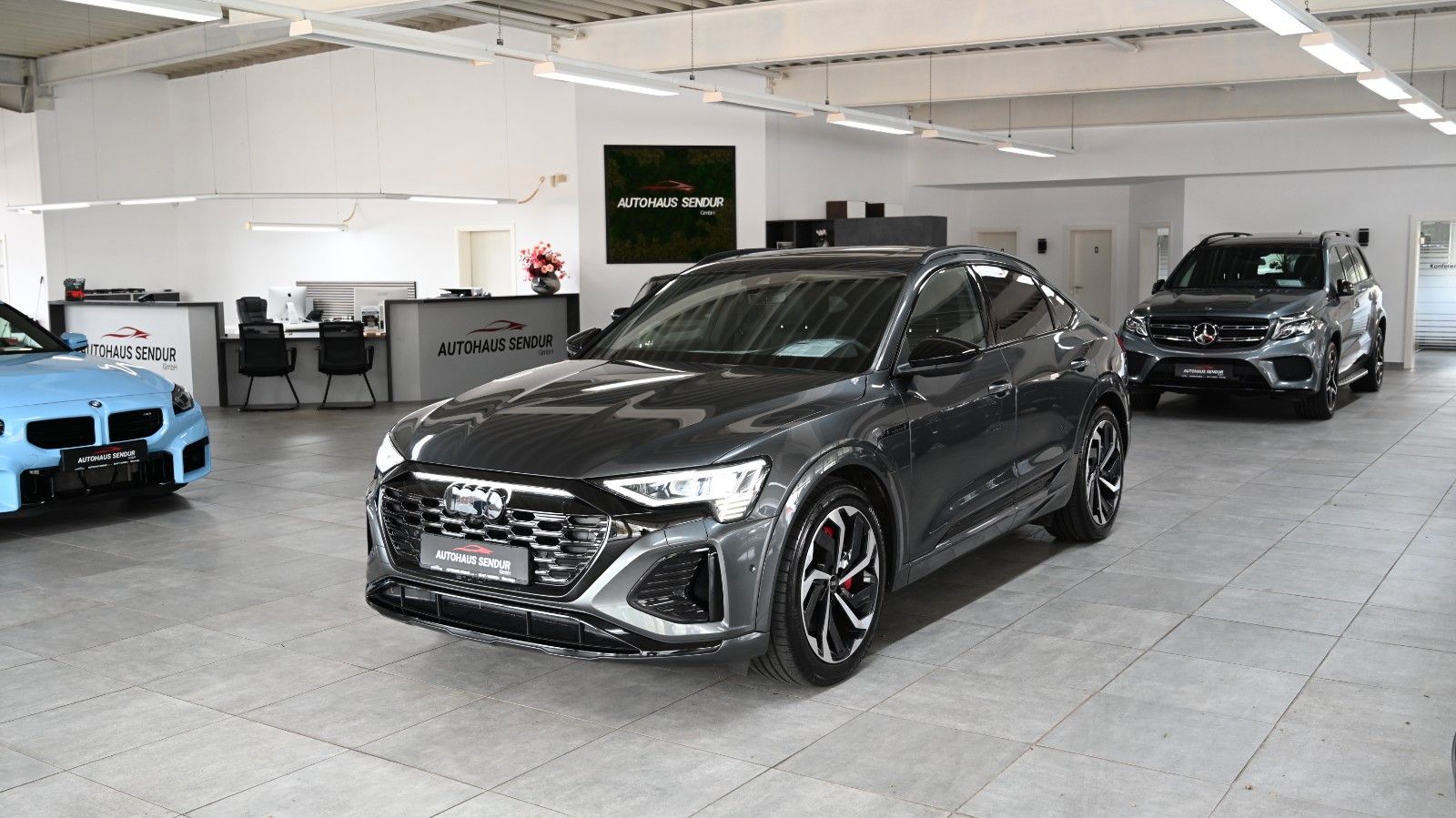 Q8 Sportback e-tron 55 quattro S line *AHK