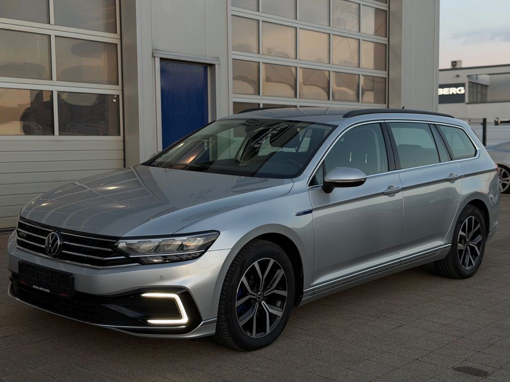 Image of Volkswagen Passat