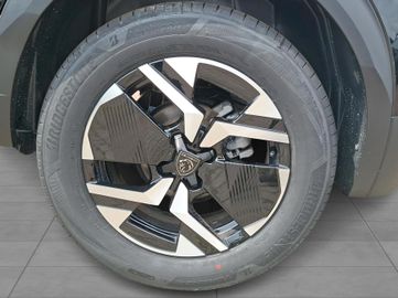 Peugeot 2008 - 6