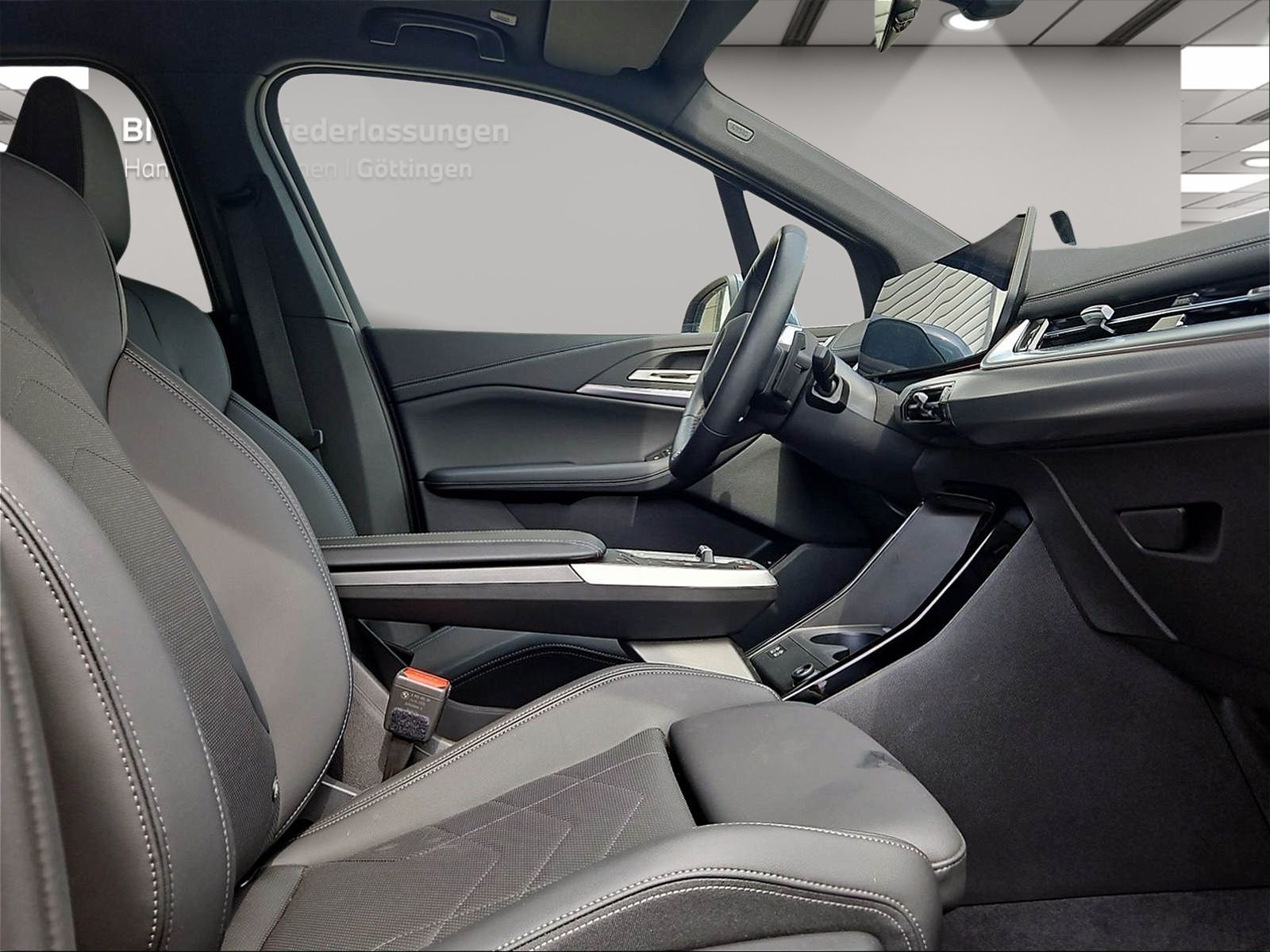 BMW 223 Active Tourer - Bild 5