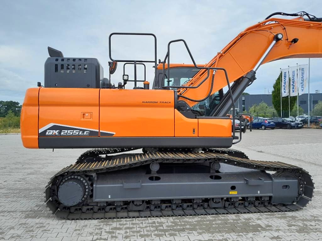 Fahrzeugabbildung Doosan DX 255 NLC-7