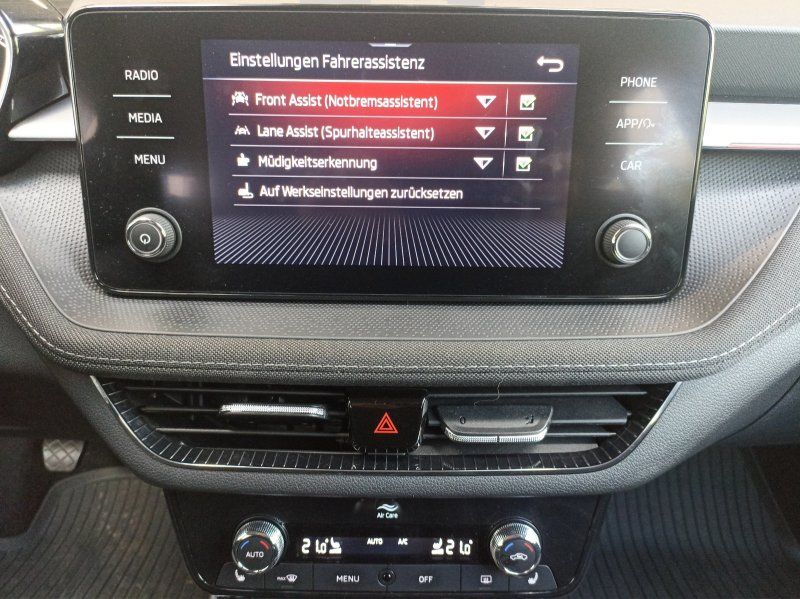 Fahrzeugabbildung SKODA Fabia 1.0 TSI Style OPF LED+PDC+SMART-LINK+WINTE