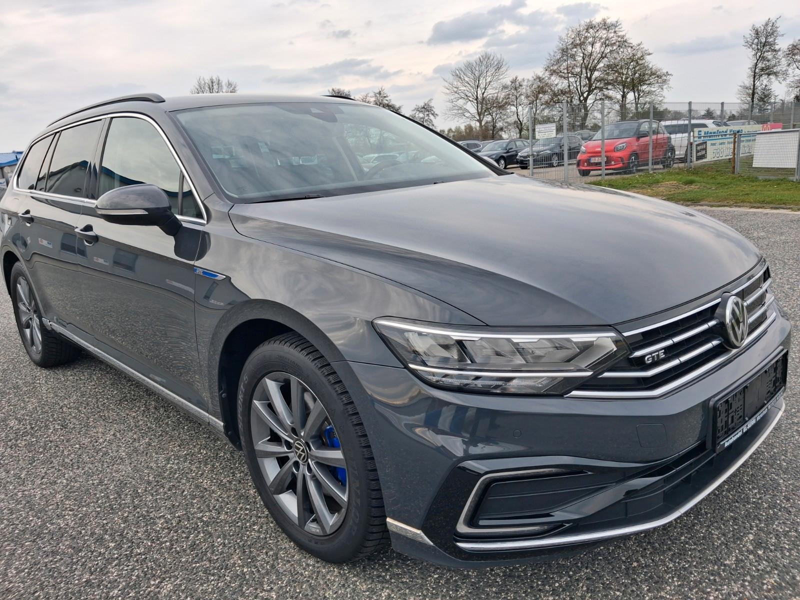 Volkswagen Passat Variant GTE * R-Kamera* LED*