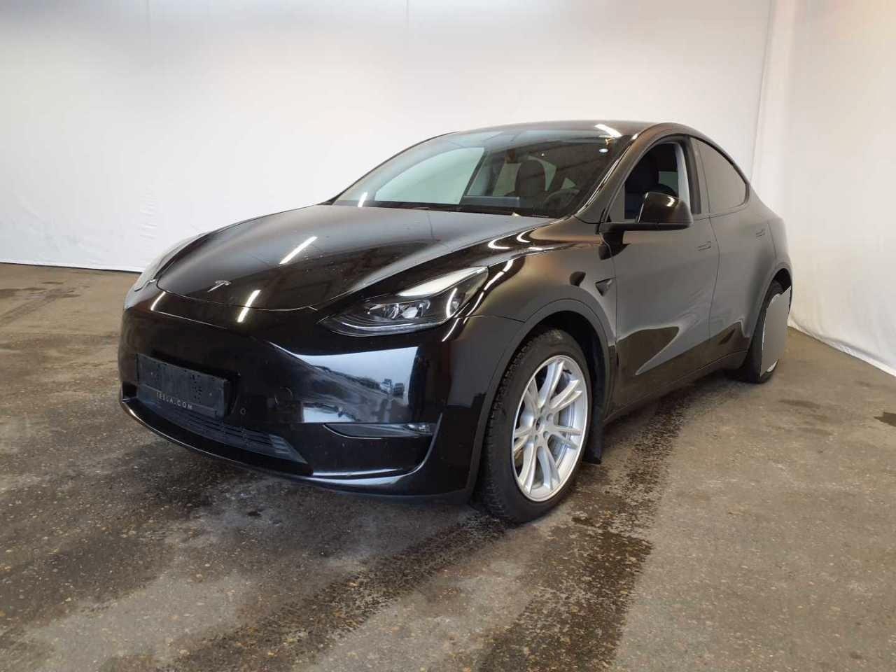 Tesla Model Y Y Long Range | Pano | Autopilot | Kam | Navi