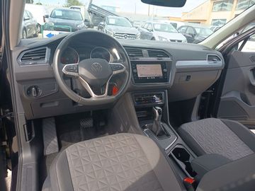 Volkswagen Tiguan - 8