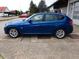 BMW X1 xDrive20i M-Paket--AHK--Panoramadach - BMW X1: M Paket