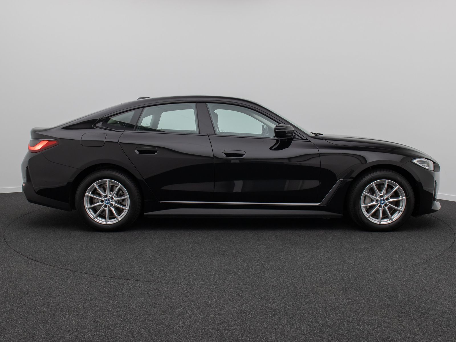 Fahrzeugabbildung BMW i4 eD40 GC Kamera Widscreen Leder Sportsitz DAB