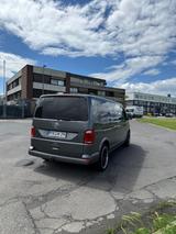 Volkswagen T6 Multivan (Vollausstattung) 3400 mm Radstand - Volkswagen T6 Multivan: Grau, Vollleder