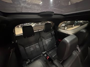Land-Rover Discovery - 12