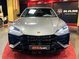 Lamborghini Urus SE STOCK B&O PANO 360 PD25 - Lamborghini Urus mit Hybrid-Antrieb
